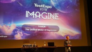Bartek der holder foredrag på test expo 2019